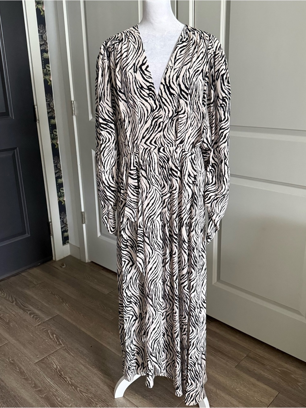 Isabel Marant Silk Neutral Zebra Print Kaftan Maxi Dress Size M